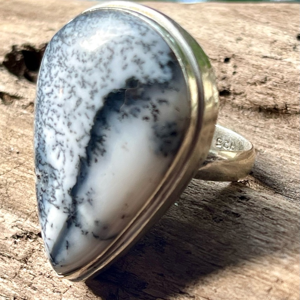 Remarkable Pattern Dendritic Opal Ring - image 8